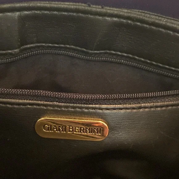 New Purple Giani Bernini Shoulder Bag - Picture 4 of 4